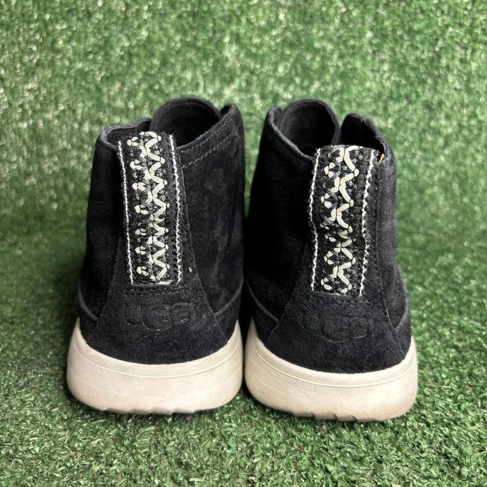 UGG Freamon Suede Treadlite Lace‎ Up Chukka Gorpcore Desert Boots Black Mens 8